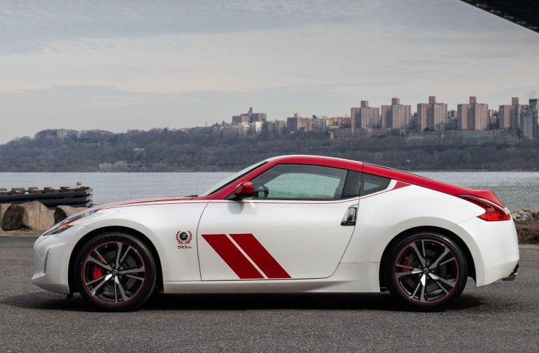 Nissan-370Z-image2